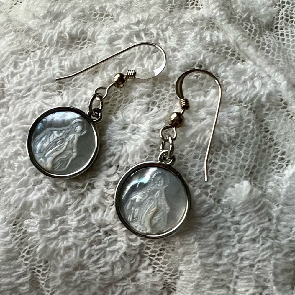 *NWT* Estrella & Luna - *Mia* Sterling Silver Mother Mary Earrings